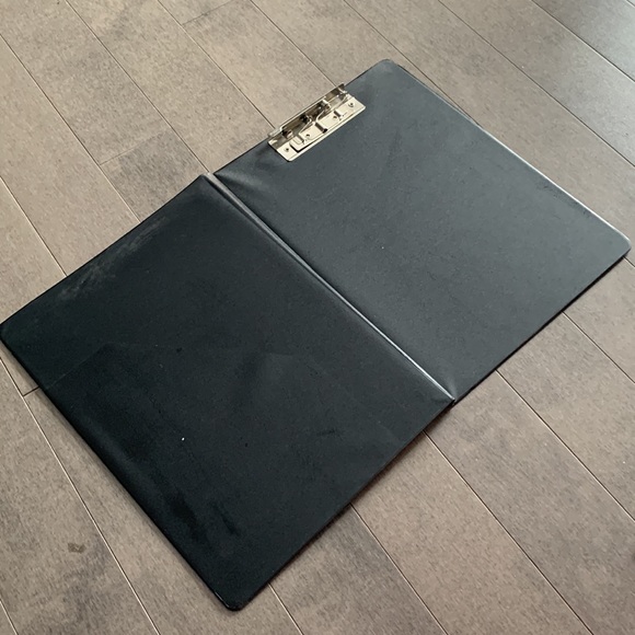 Set of 9 binders and 3 clipboards - Picture 9 of 16